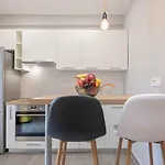 Piazza Foro With Free Parking Apartment *