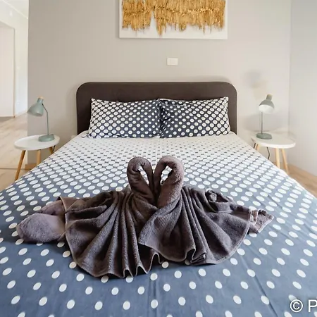 Piazza Foro With Free Parking Apartment