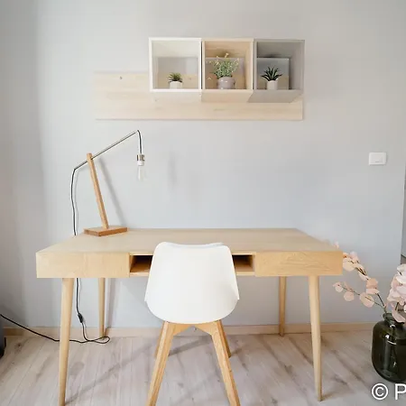 Piazza Foro With Free Parking Apartment *