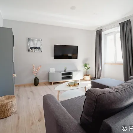 Piazza Foro With Free Parking Pula